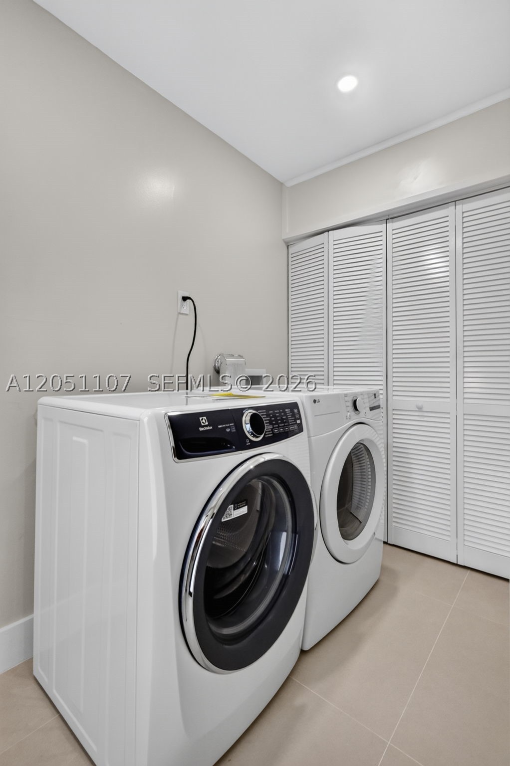 CORAL WAY PARK SEC B - Residential