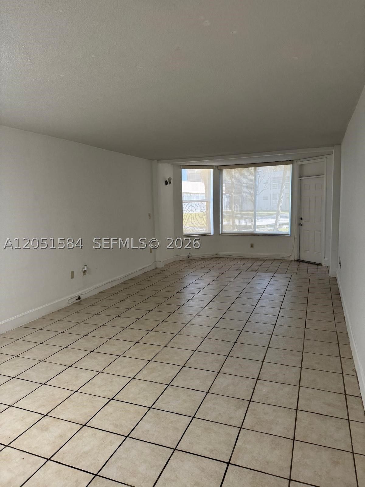 ROLLING GREEN CONDO D - Residential