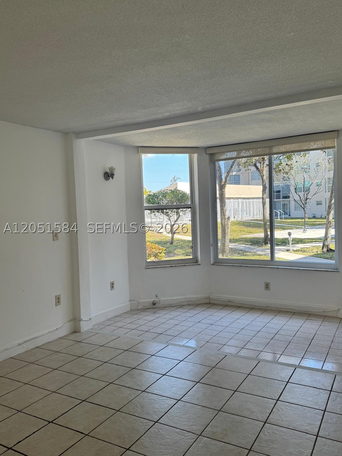 ROLLING GREEN CONDO D - Residential