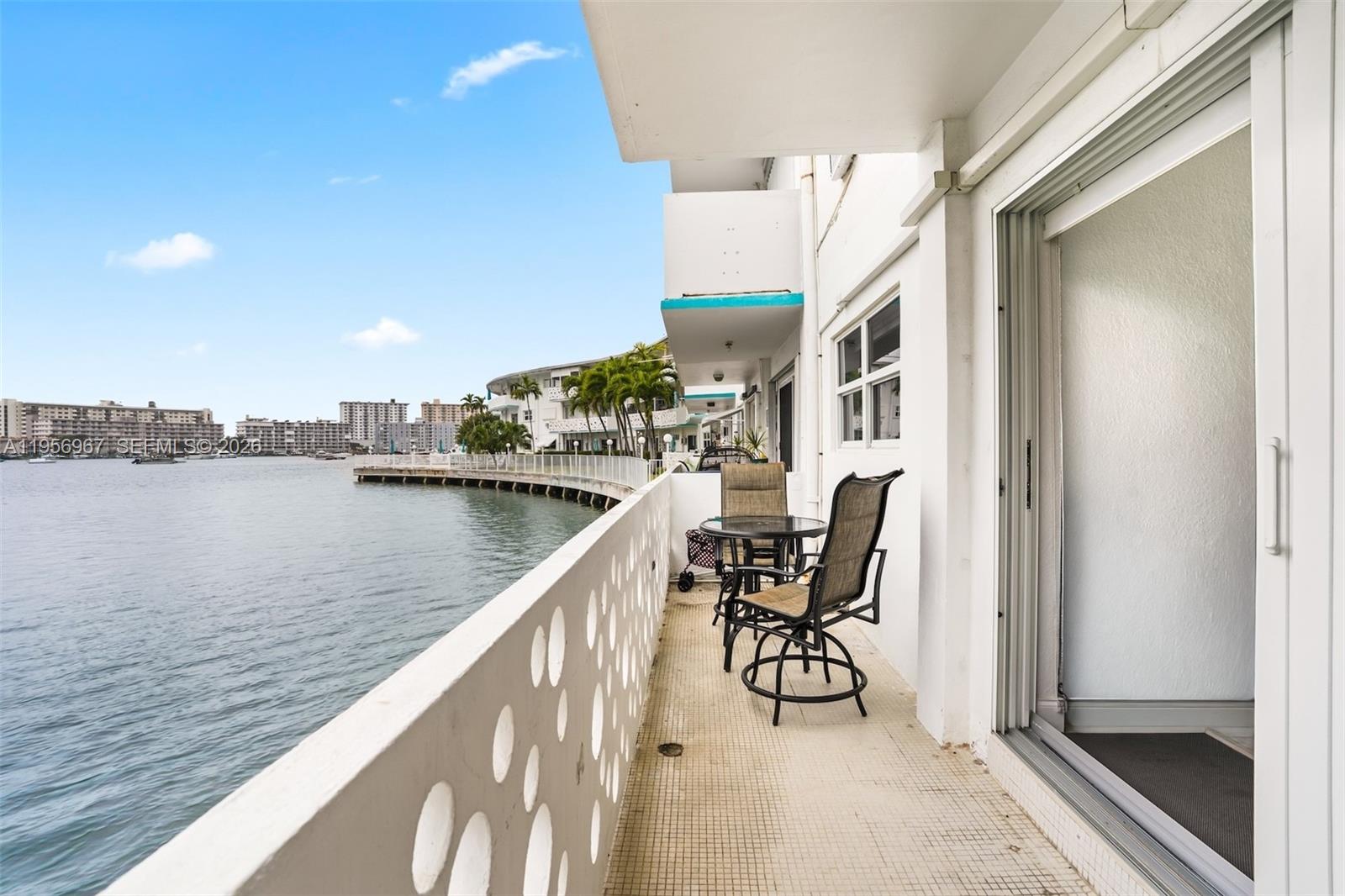 ISLANDER CO-OP - Residential