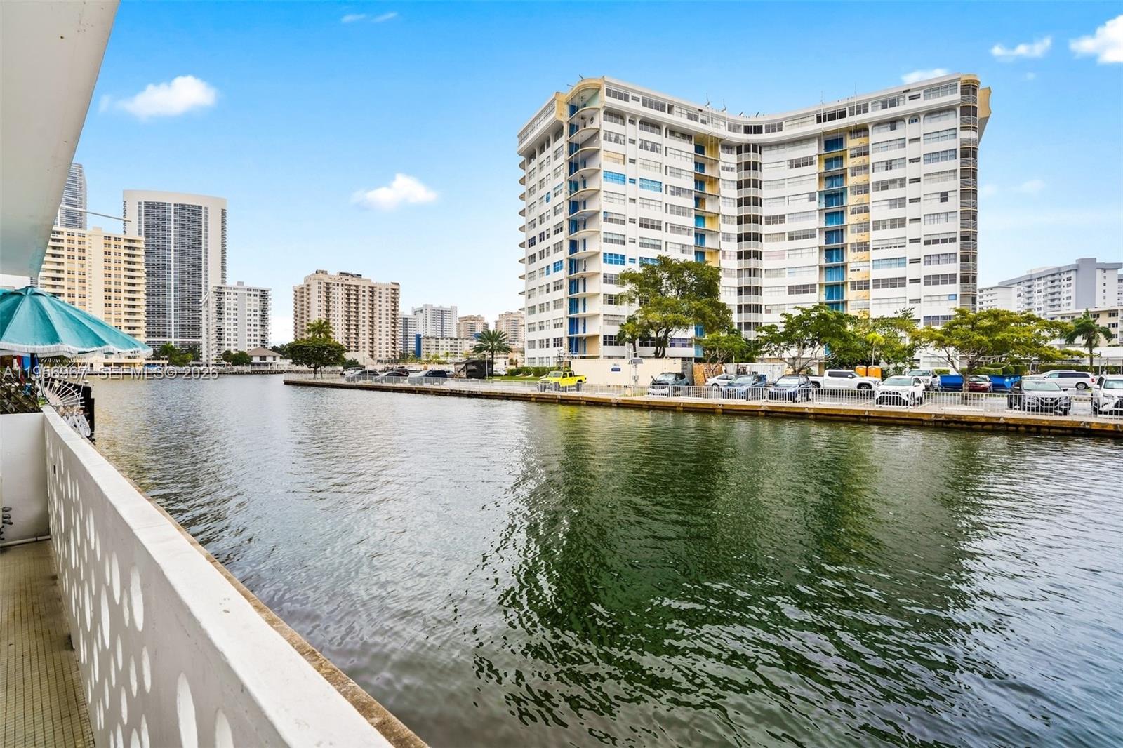 ISLANDER CO-OP - Residential