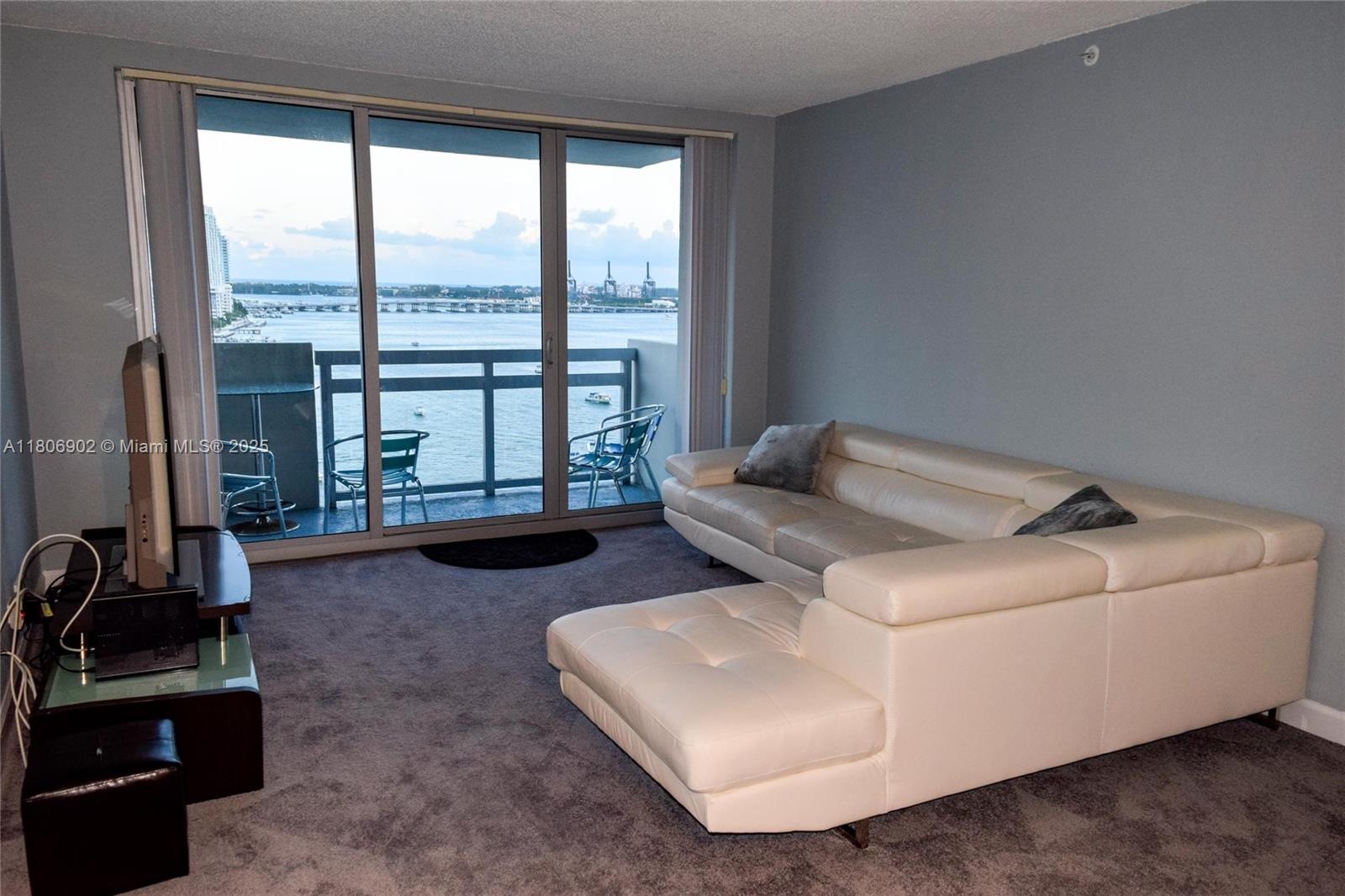 FLAMINGO SOUTH BEACH I CO - Residential