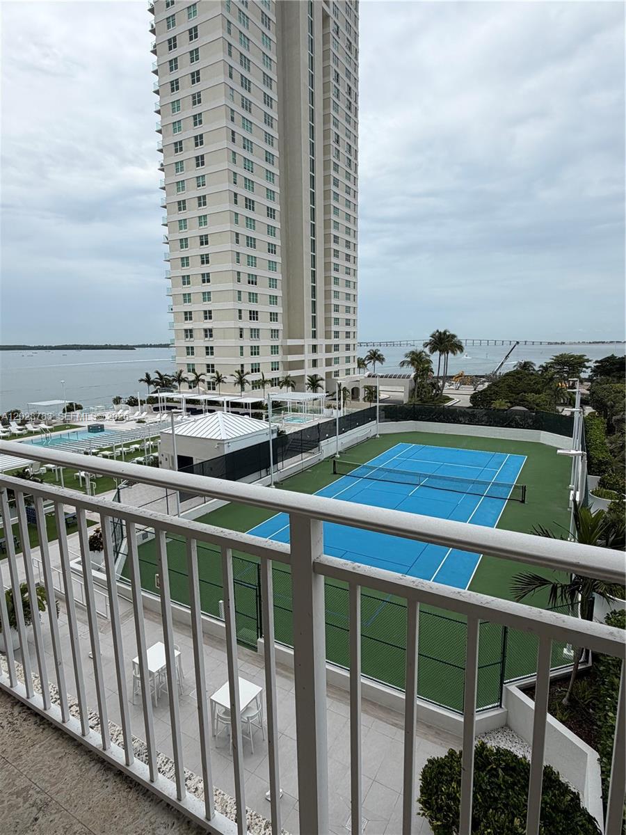 ISOLA CONDO - Residential Lease