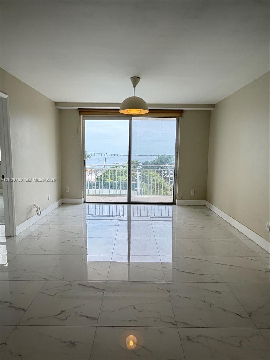 ISOLA CONDO - Residential Lease