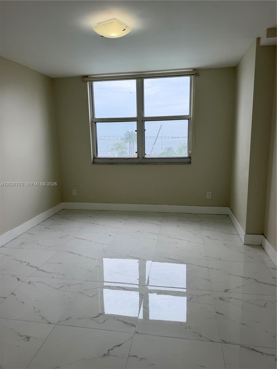 ISOLA CONDO - Residential Lease