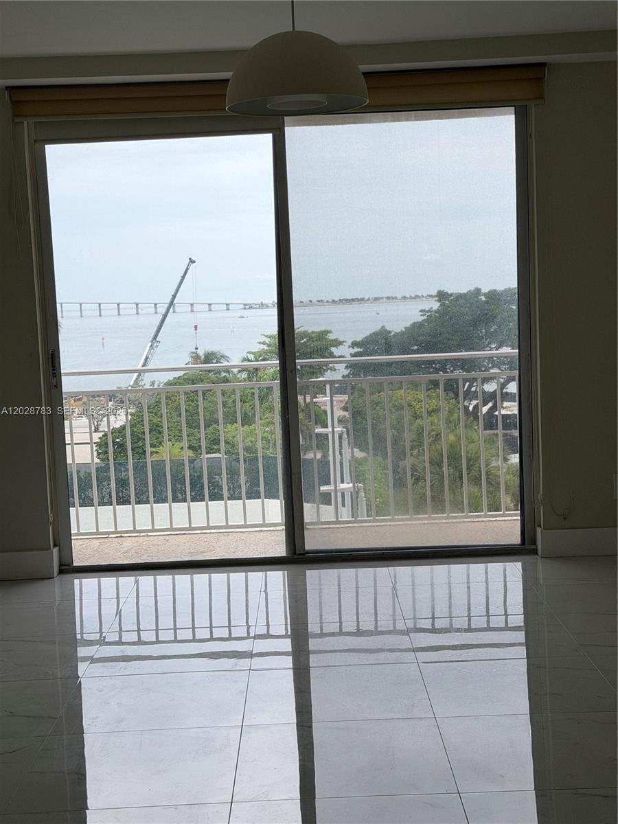 ISOLA CONDO - Residential Lease