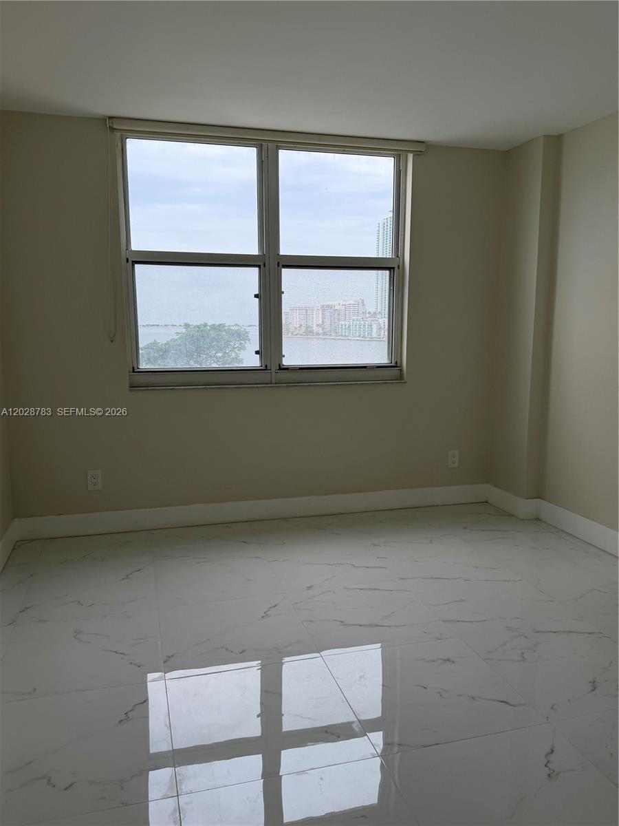 ISOLA CONDO - Residential Lease