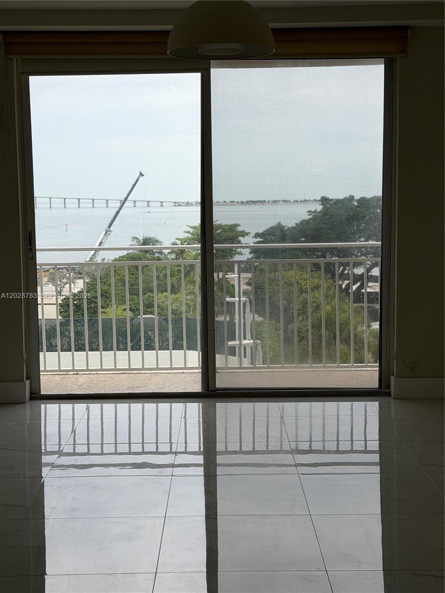 ISOLA CONDO - Residential Lease