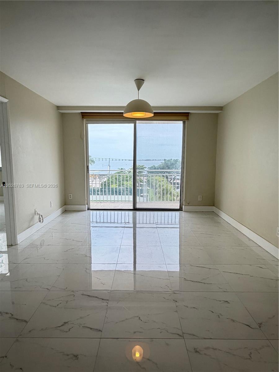 ISOLA CONDO - Residential Lease