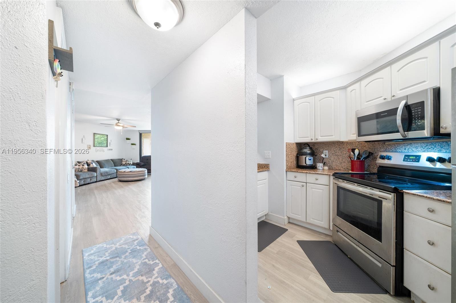 PLANTATION RACQUET CLUB - Residential