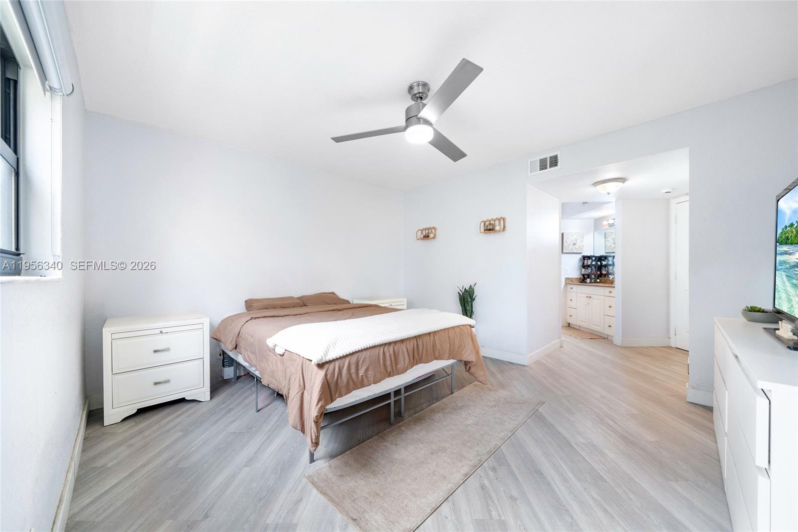 PLANTATION RACQUET CLUB - Residential