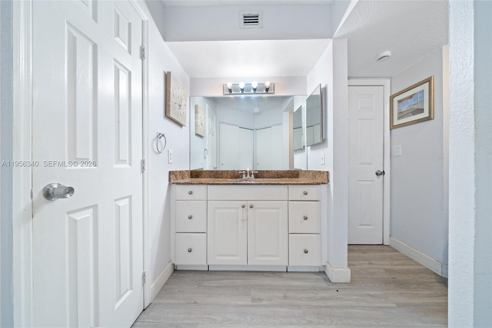 PLANTATION RACQUET CLUB - Residential