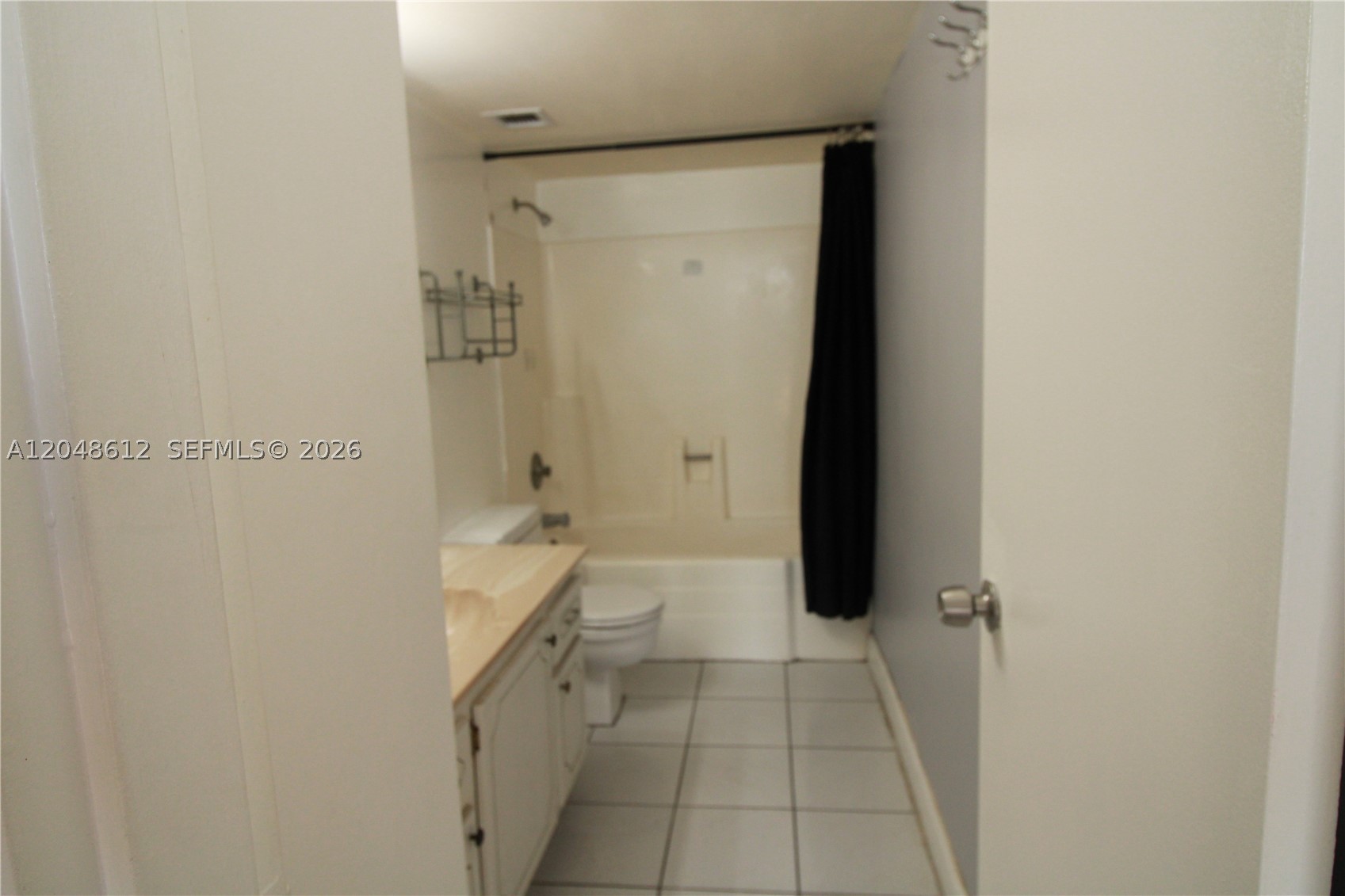 SAILBOAT CAY CONDO - Residential Lease