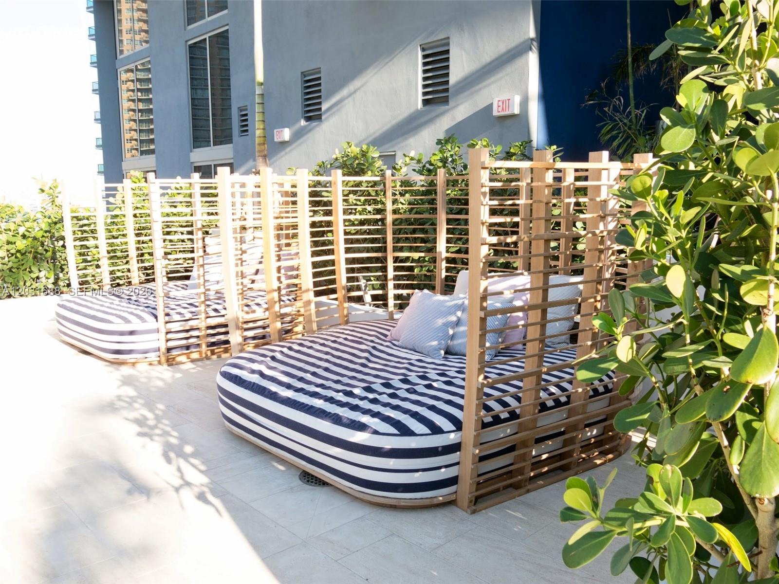 BRICKELLHOUSE CONDO - Residential