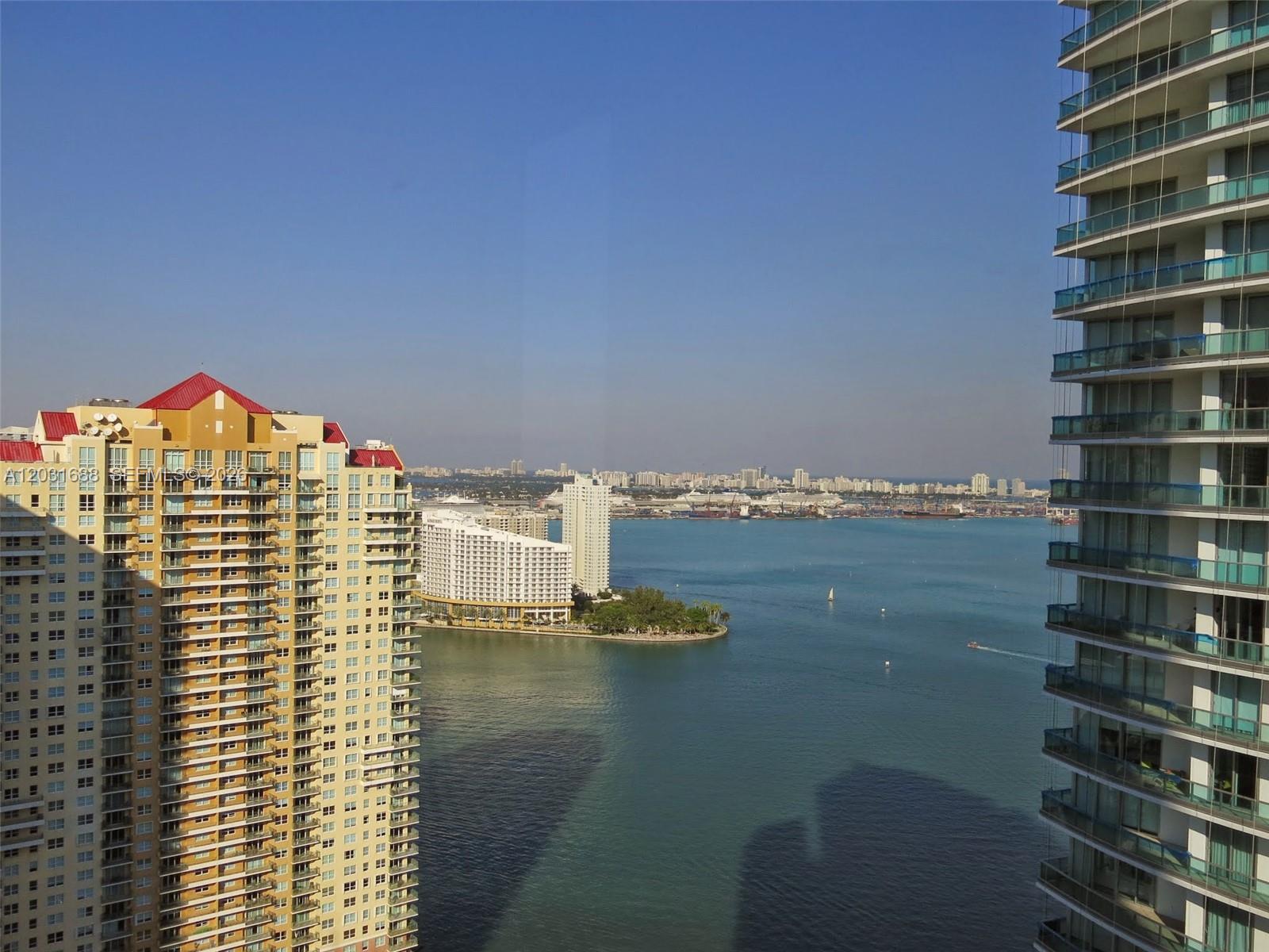 BRICKELLHOUSE CONDO - Residential