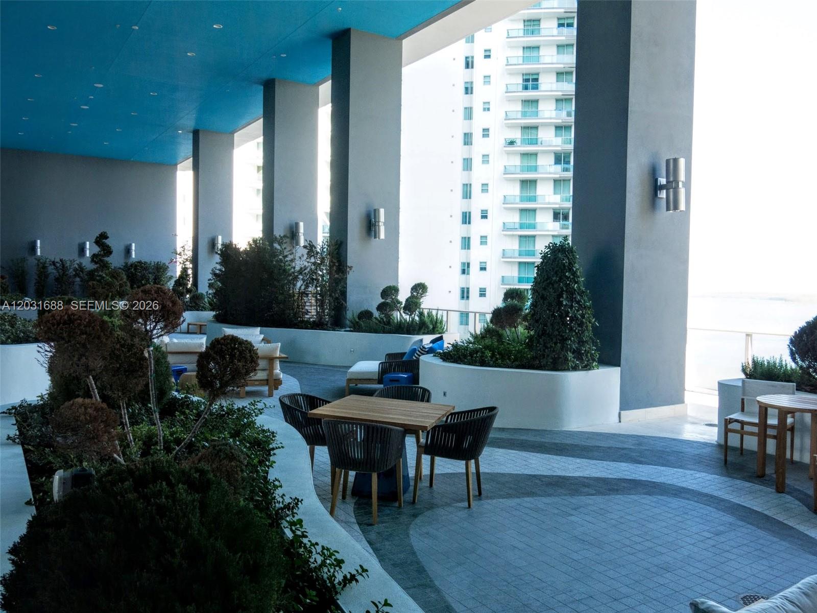 BRICKELLHOUSE CONDO - Residential
