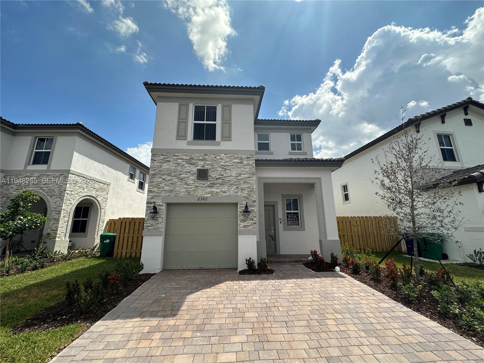 GOLF PARK SEC 1 Westview - Residential