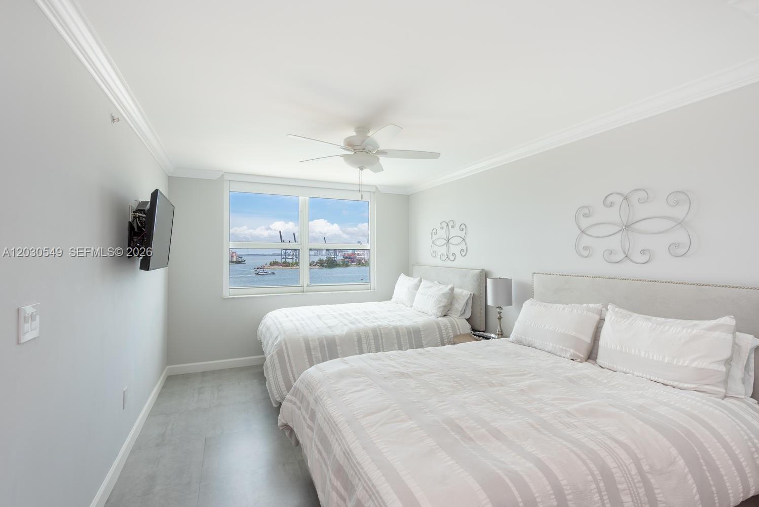 YACHT CLUB AT PORTOFINO C - Residential Lease