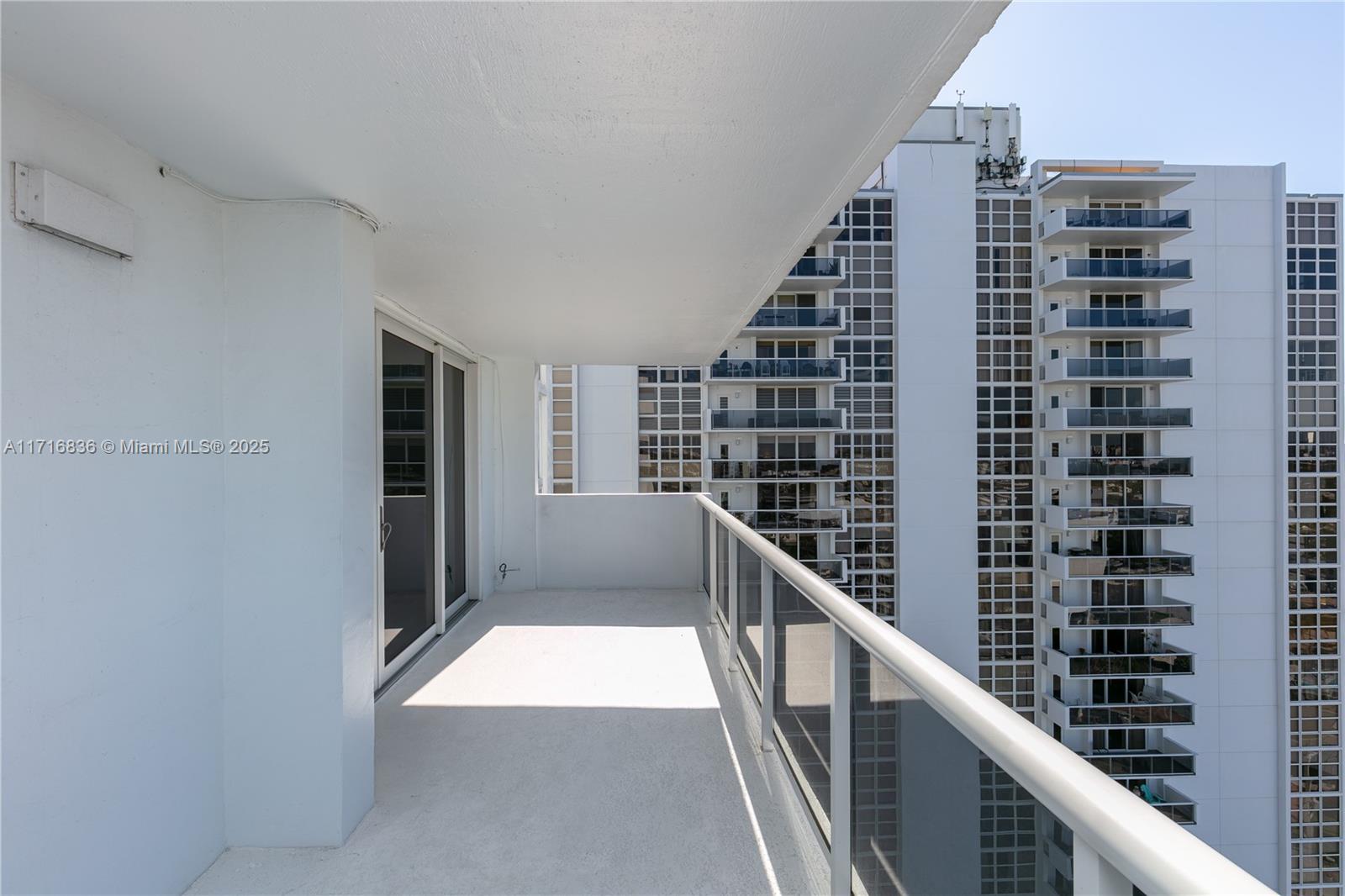 EMBASSY TOWER II INC COND - Residential