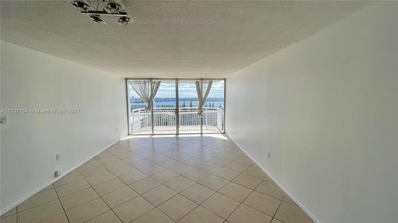 DEL PRADO MARINA - Residential