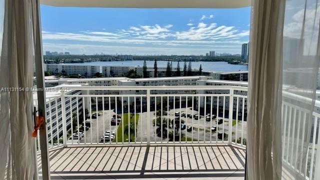 DEL PRADO MARINA - Residential