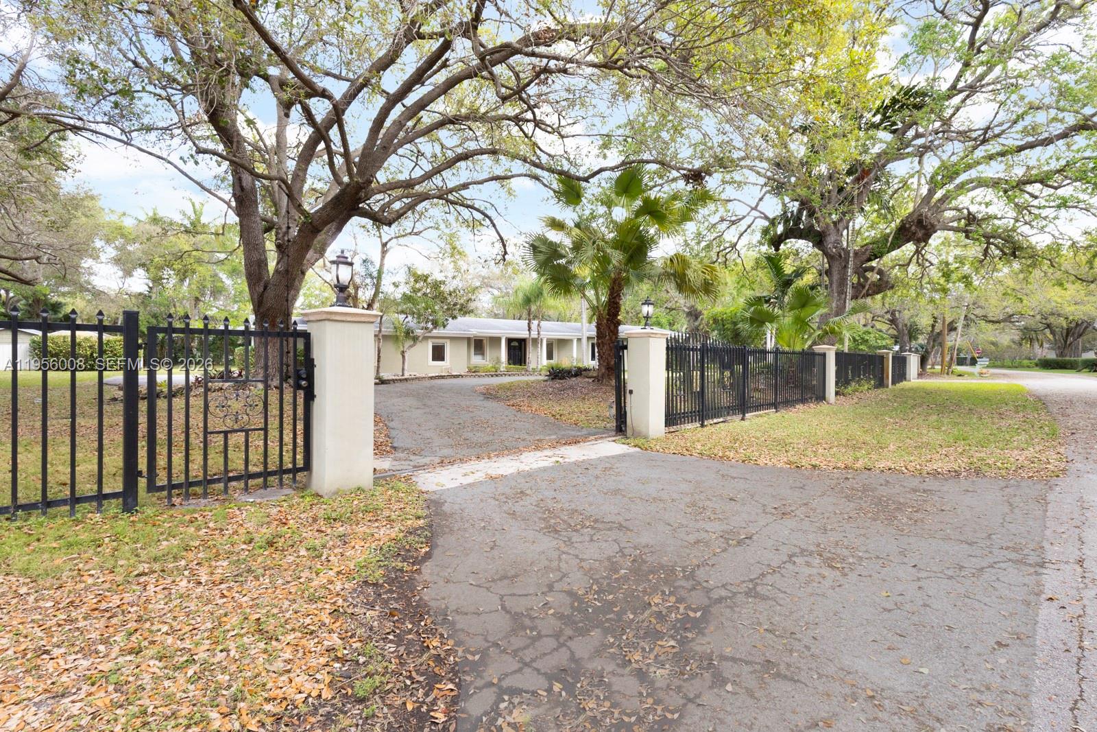 HALLMARK HEIGHTS ESTATES - Residential Lease