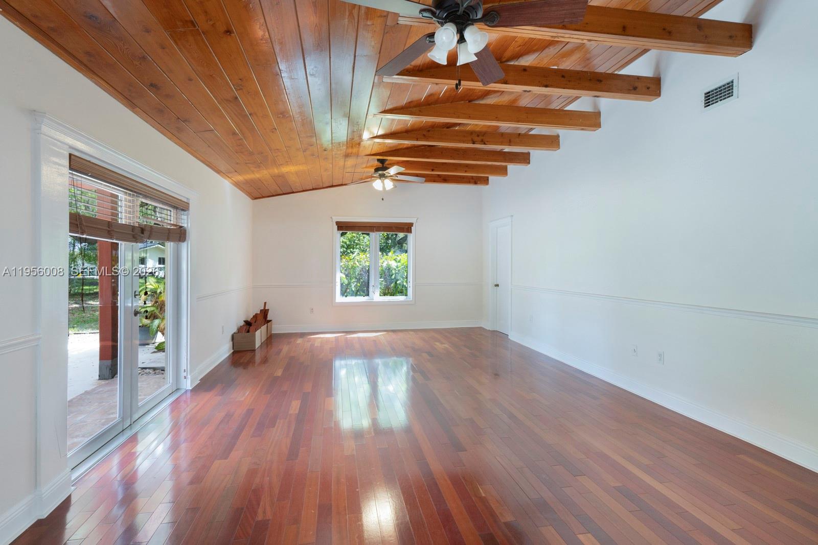 HALLMARK HEIGHTS ESTATES - Residential Lease
