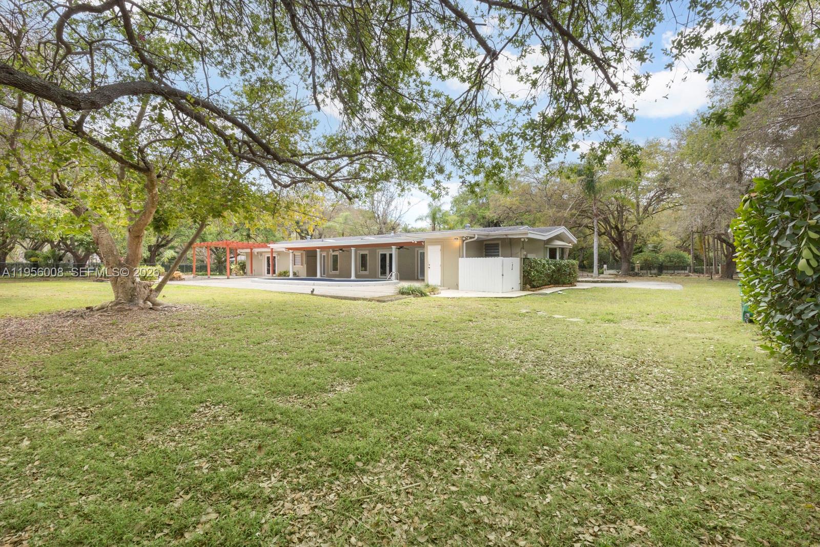 HALLMARK HEIGHTS ESTATES - Residential Lease