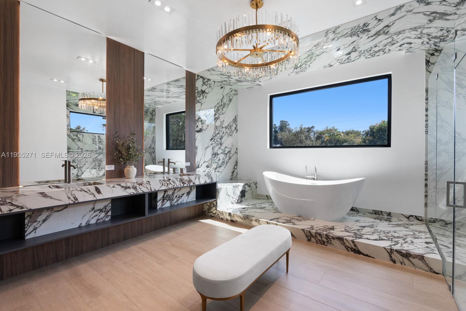 ROCKDALE ESTATES - Residential