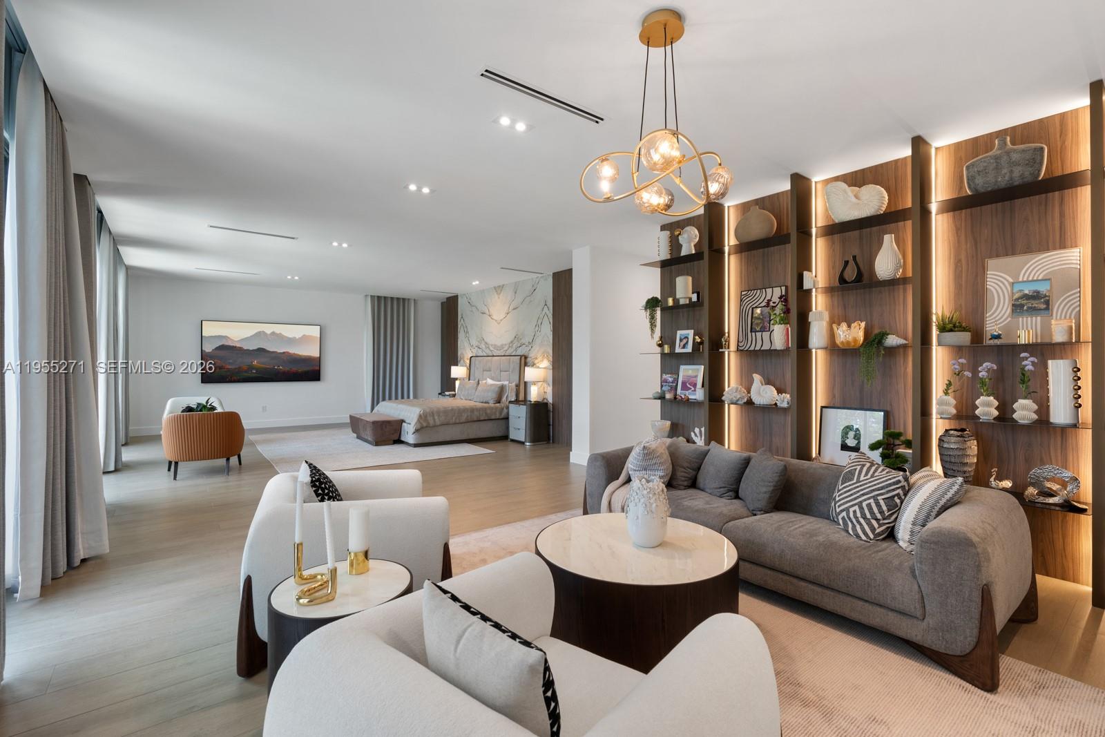 ROCKDALE ESTATES - Residential