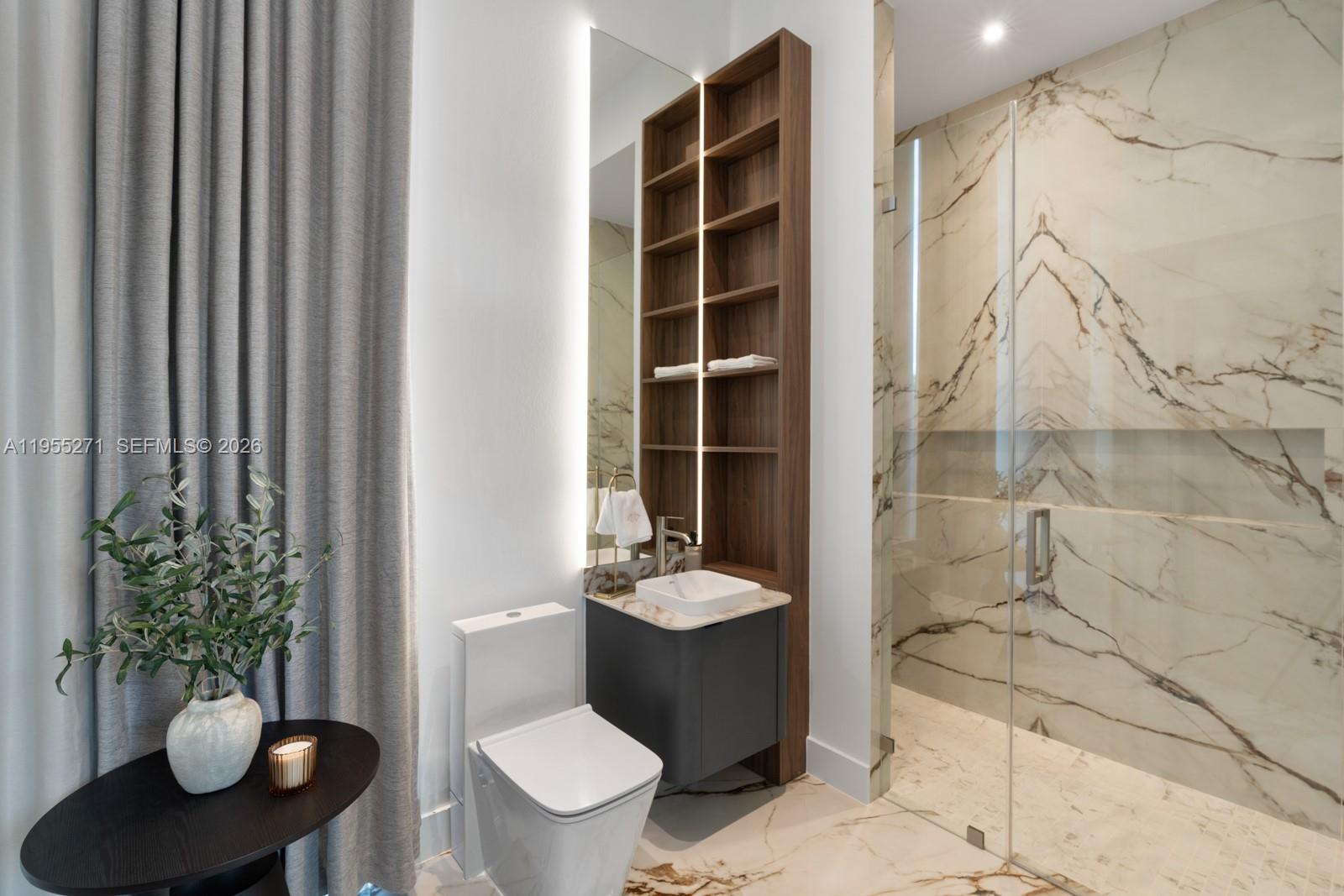 ROCKDALE ESTATES - Residential