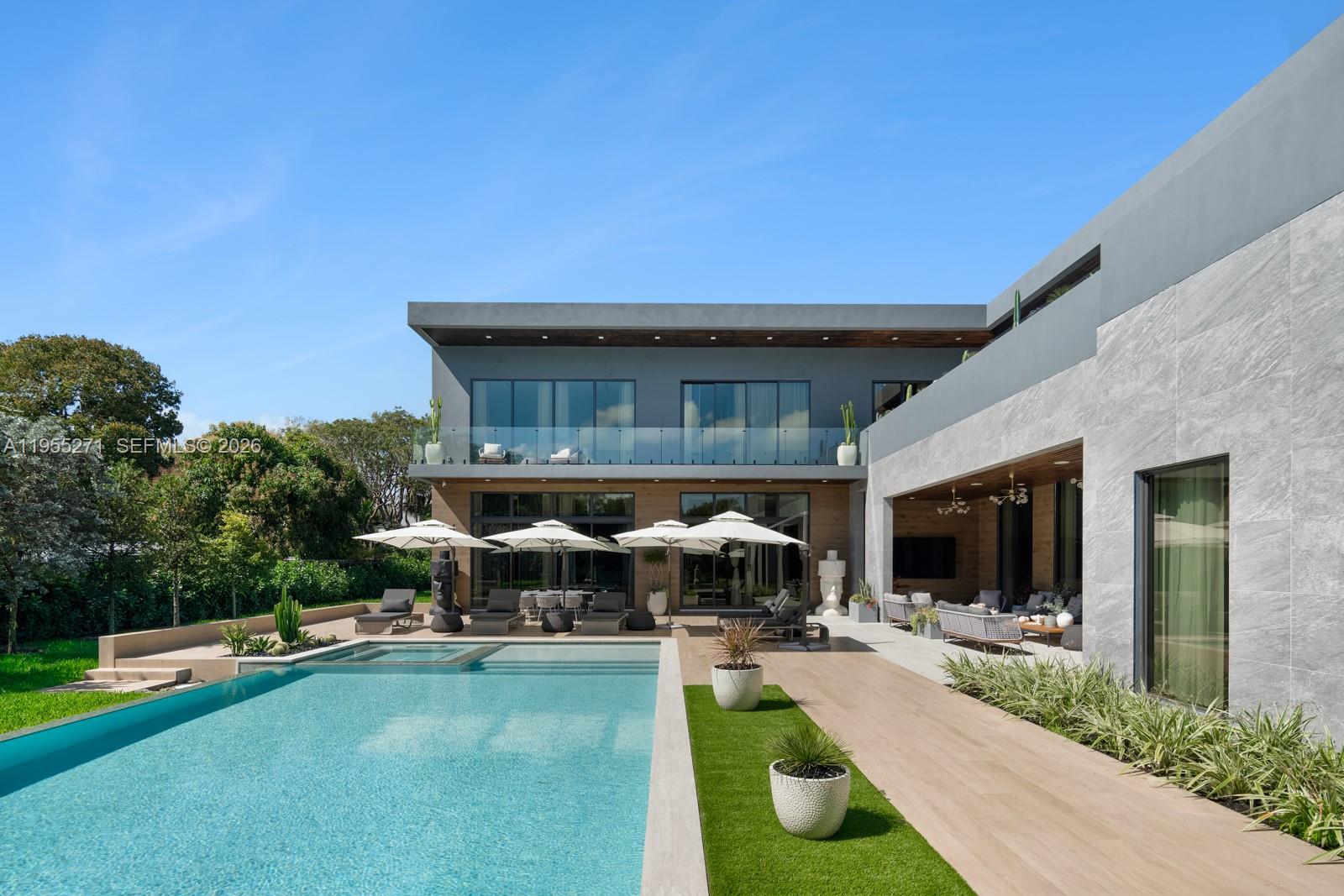 ROCKDALE ESTATES - Residential