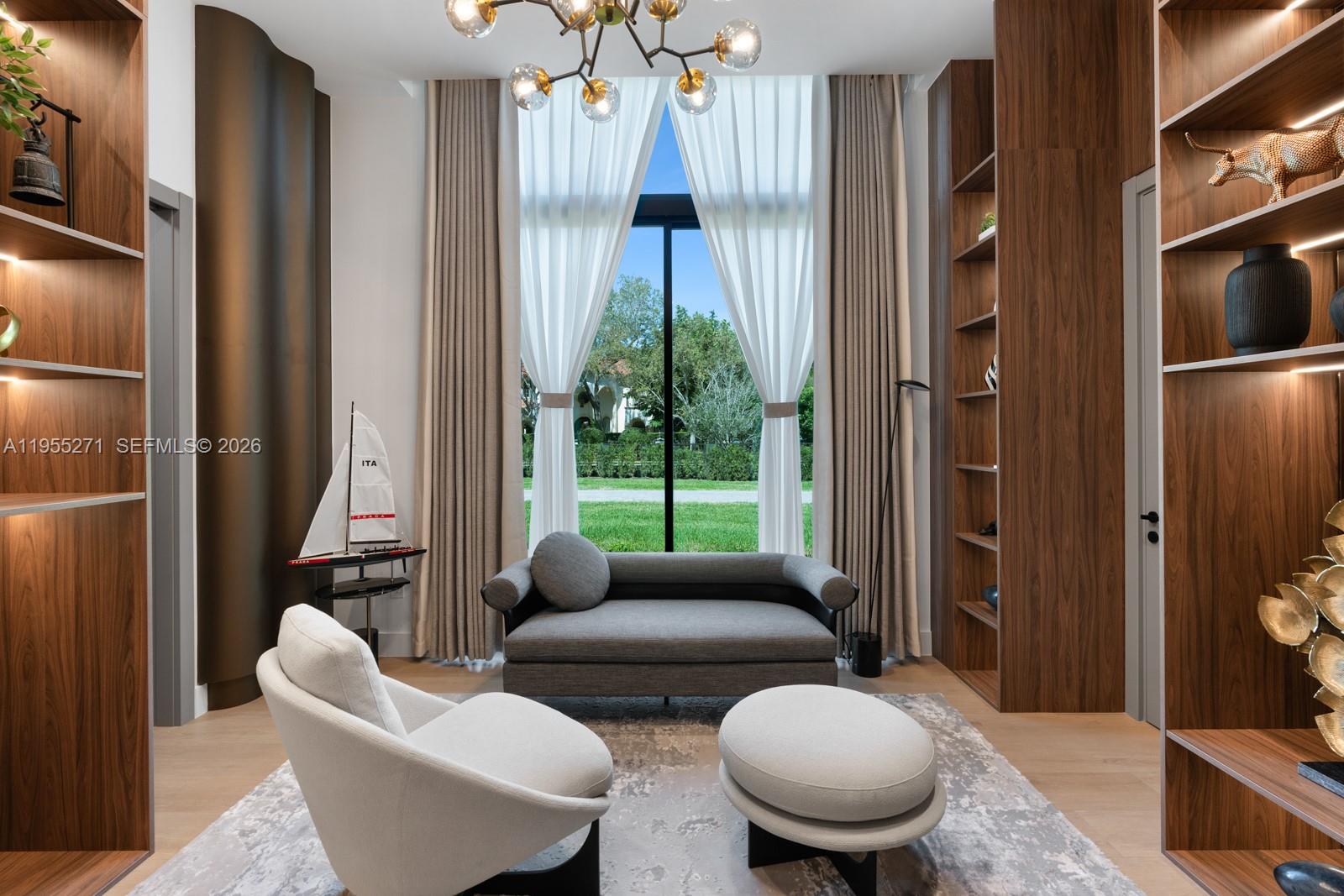 ROCKDALE ESTATES - Residential