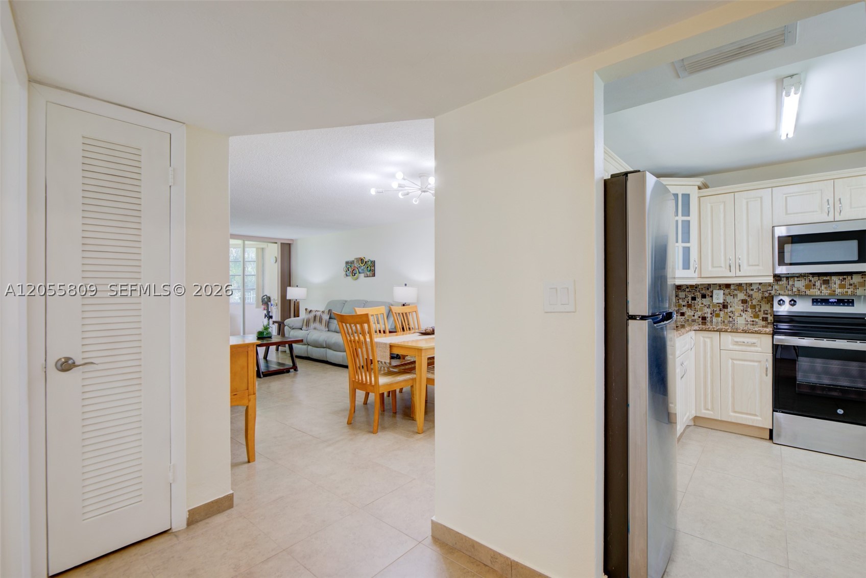 ROLLING GREEN CONDO A - Residential