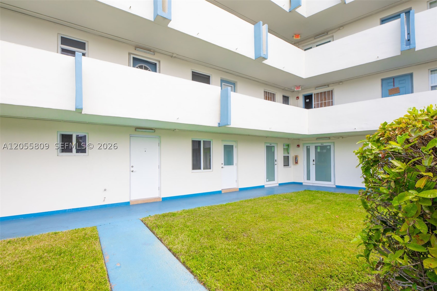 ROLLING GREEN CONDO A - Residential