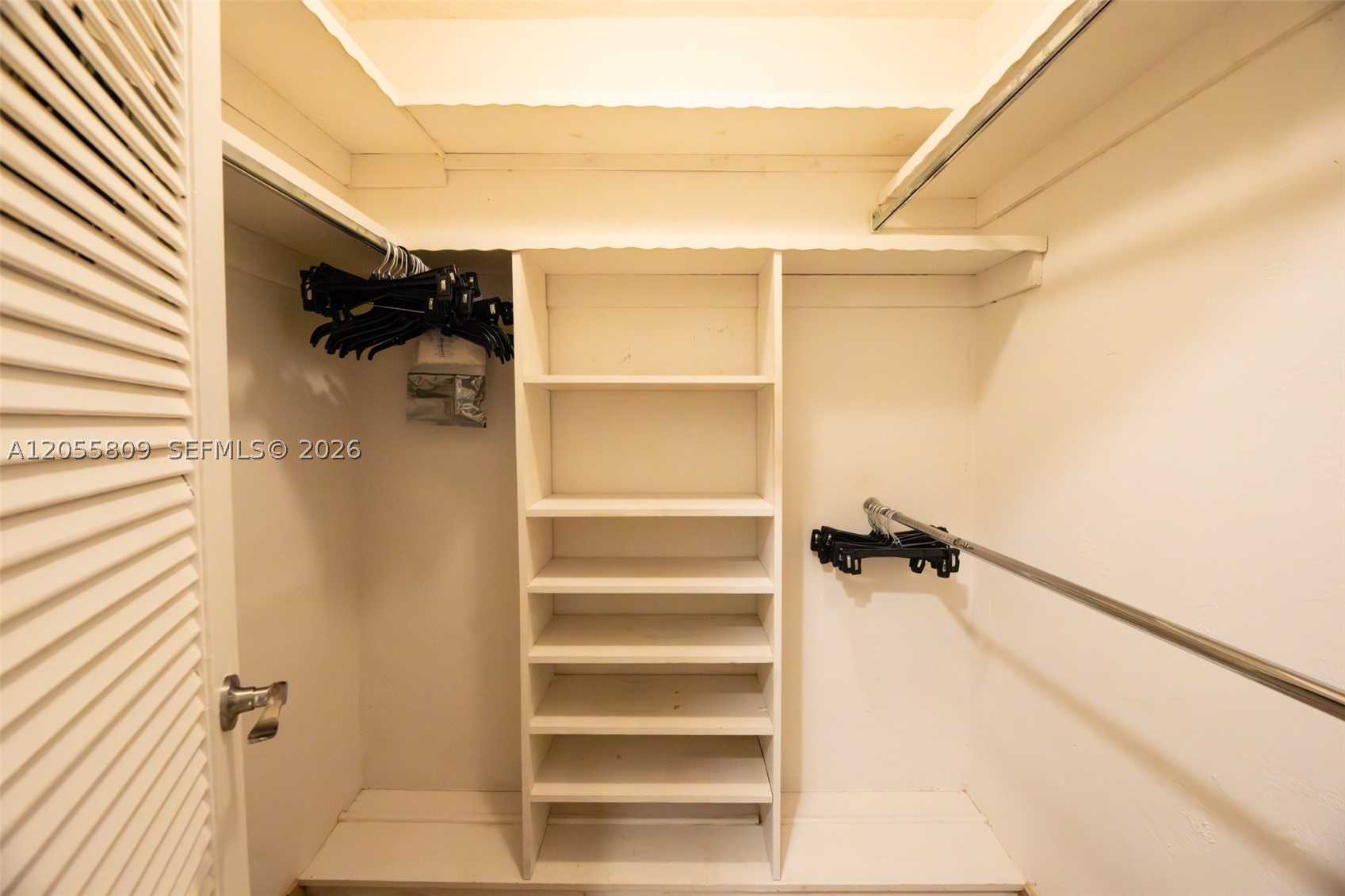 ROLLING GREEN CONDO A - Residential