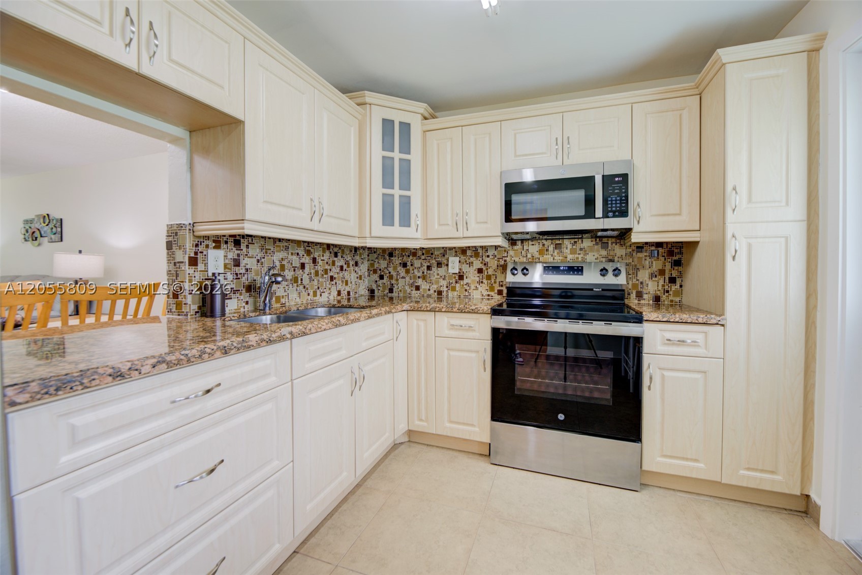 ROLLING GREEN CONDO A - Residential
