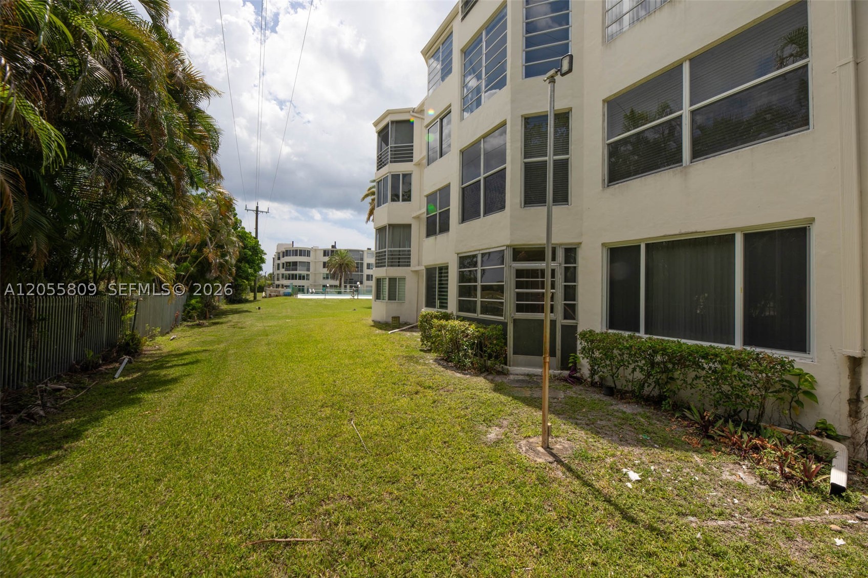 ROLLING GREEN CONDO A - Residential