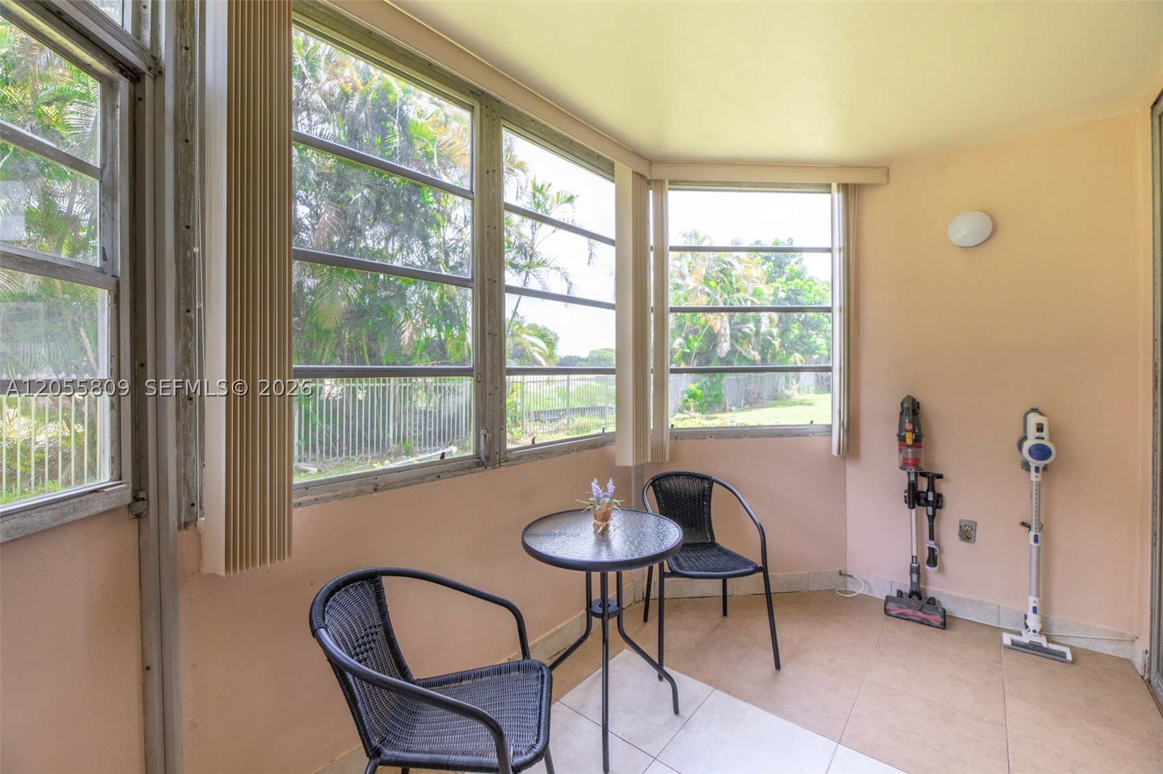 ROLLING GREEN CONDO A - Residential