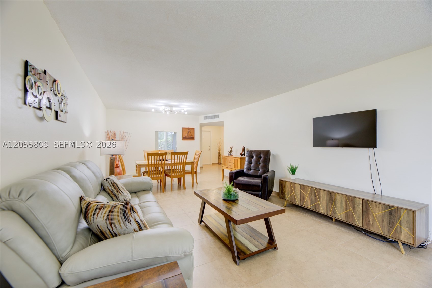 ROLLING GREEN CONDO A - Residential
