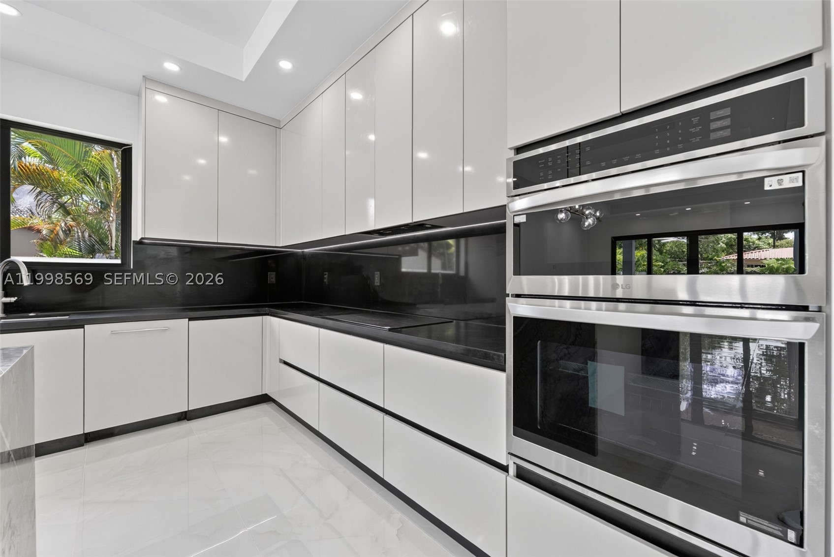 MIAMI SHORES SEC 1 AMD - Residential