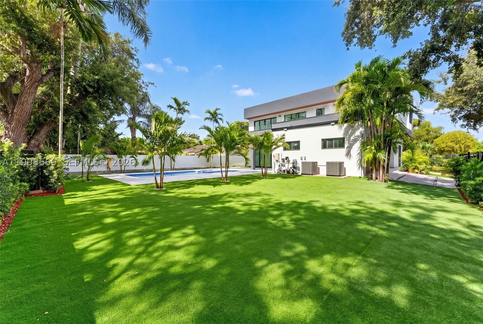 MIAMI SHORES SEC 1 AMD - Residential