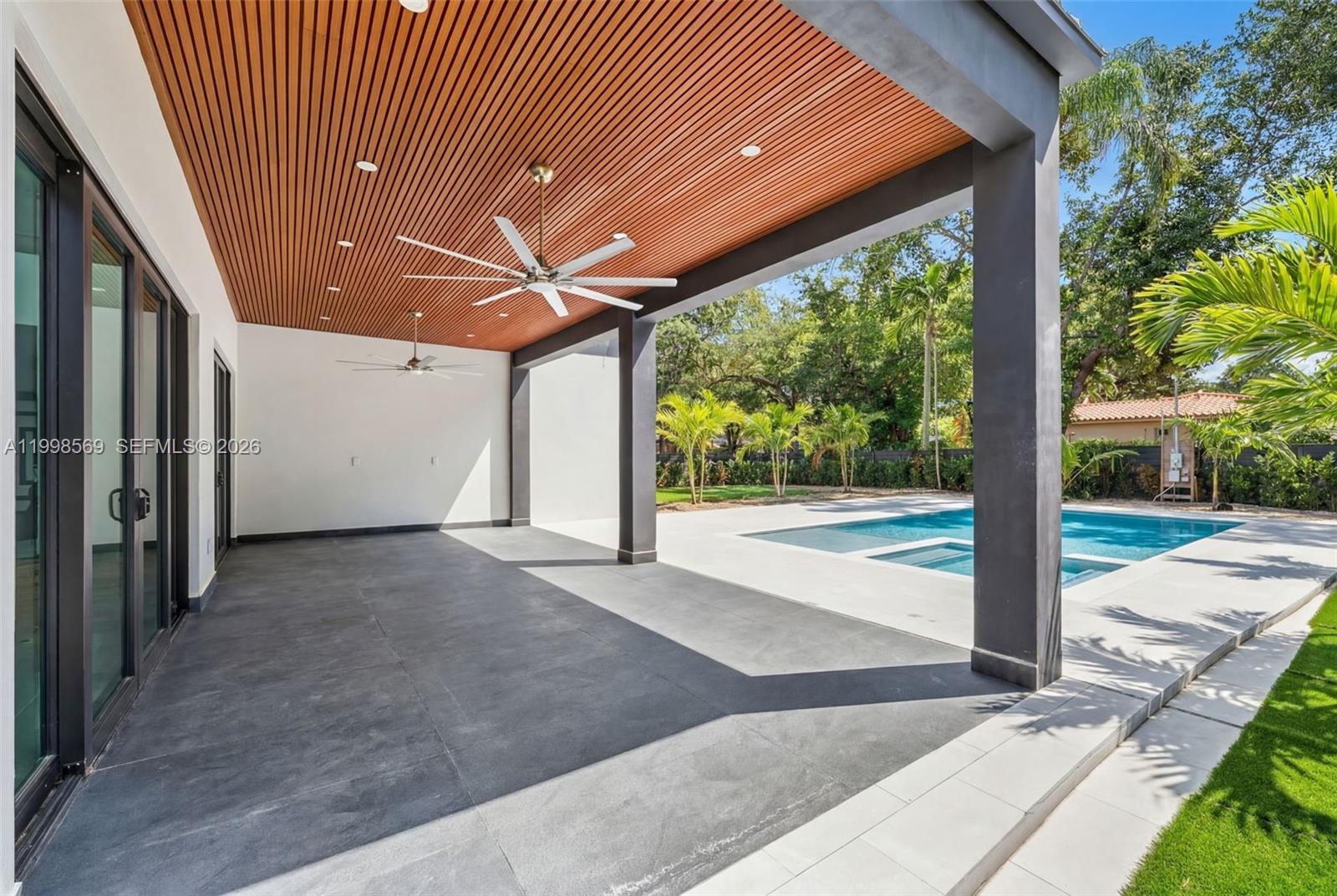 MIAMI SHORES SEC 1 AMD - Residential