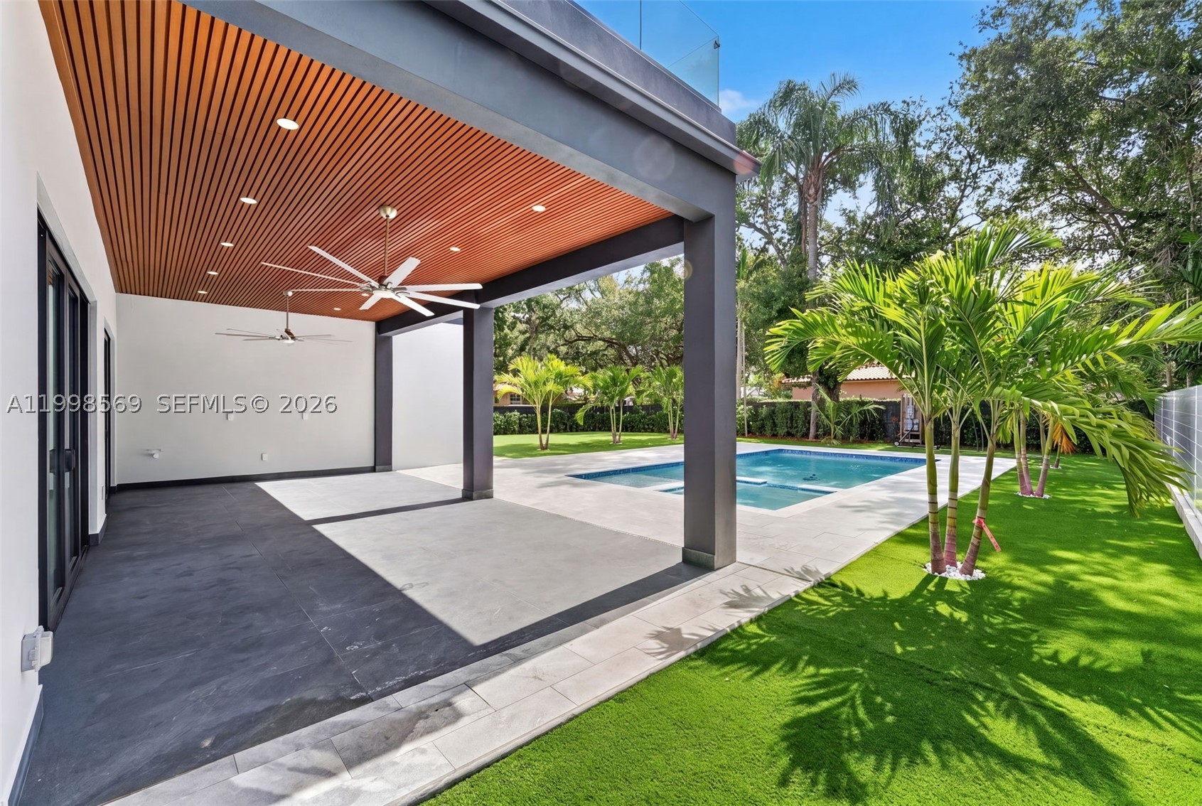 MIAMI SHORES SEC 1 AMD - Residential