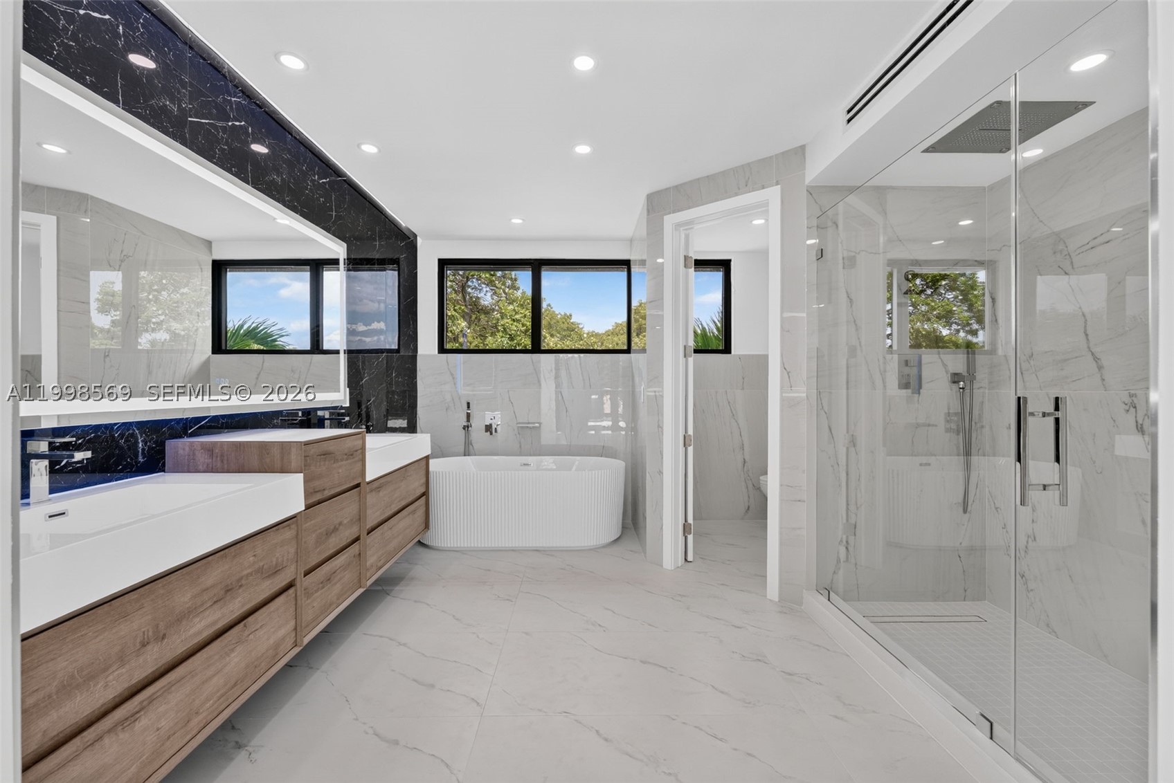 MIAMI SHORES SEC 1 AMD - Residential