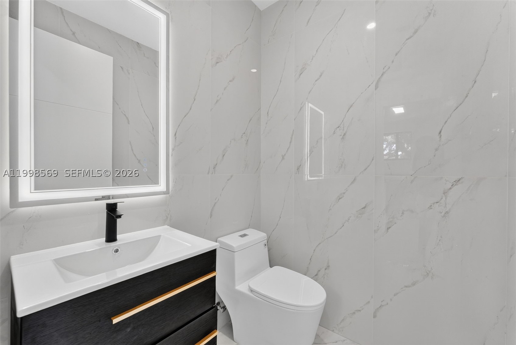 MIAMI SHORES SEC 1 AMD - Residential