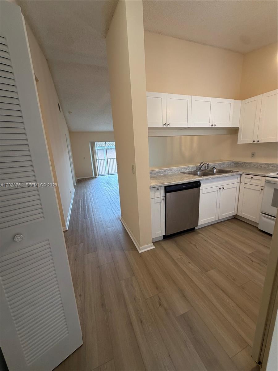 Beautifully renovated second-floor apartment offering partial water views, high-volume ceilings, and modern finishes throughout. This bright and inviting unit features an open layout, updated kitchen and bathrooms, stylish flooring, and contemporary fixtures. Enjoy the convenience of an in-unit washer and dryer, spacious living areas, and plenty of natural light. Located on the second floor with stair access only, this move-in ready residence combines comfort, style, and great location. Monthly water fee charged to Tenants. REQUIREMENTS: 600+ credit, monthly income to be 2x rent, 1 pet ($250 pet fee, no aggressive breeds). 3 months due at move-in applied as 1st month of rent + 2 months Security Deposit. No association involved -> Rapid move-in process. $40 app fee.