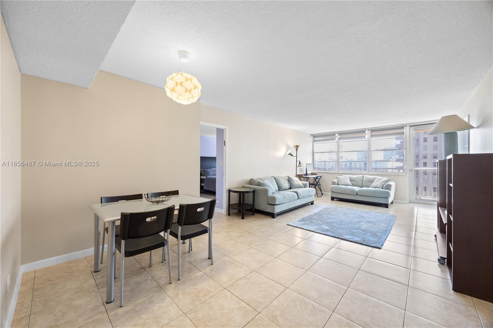 WINSTON TOWERS 200 - Residential