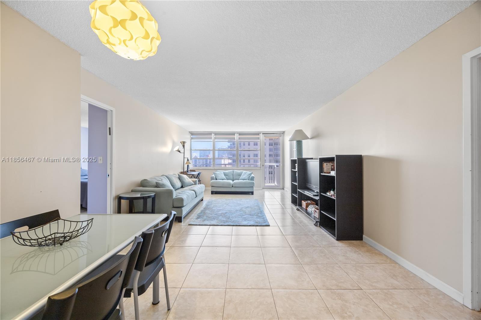 WINSTON TOWERS 200 - Residential