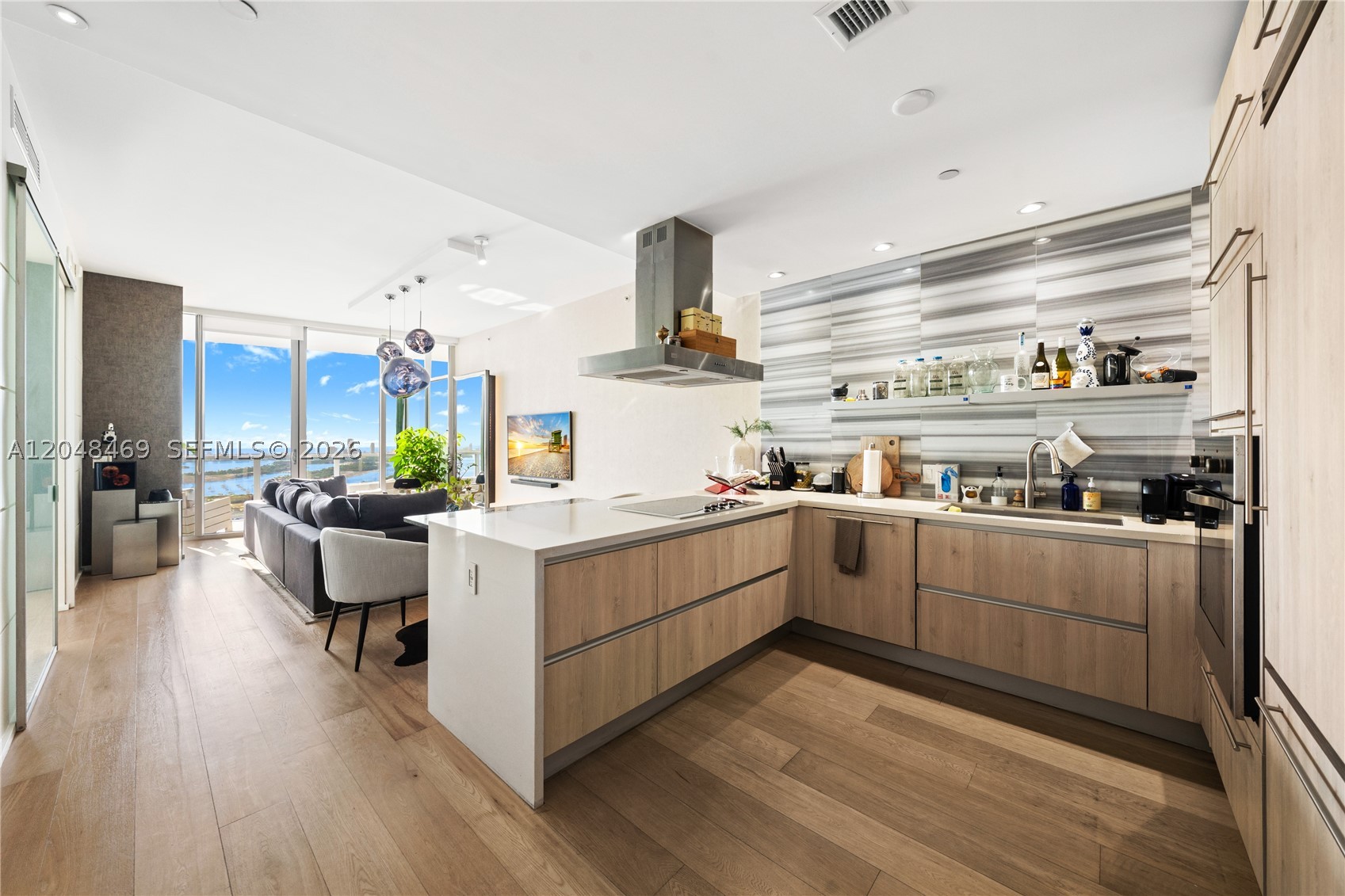 MARQUIS CONDO - Residential Lease